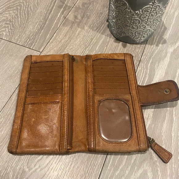 Fossil wallet - Picture 3 of 4